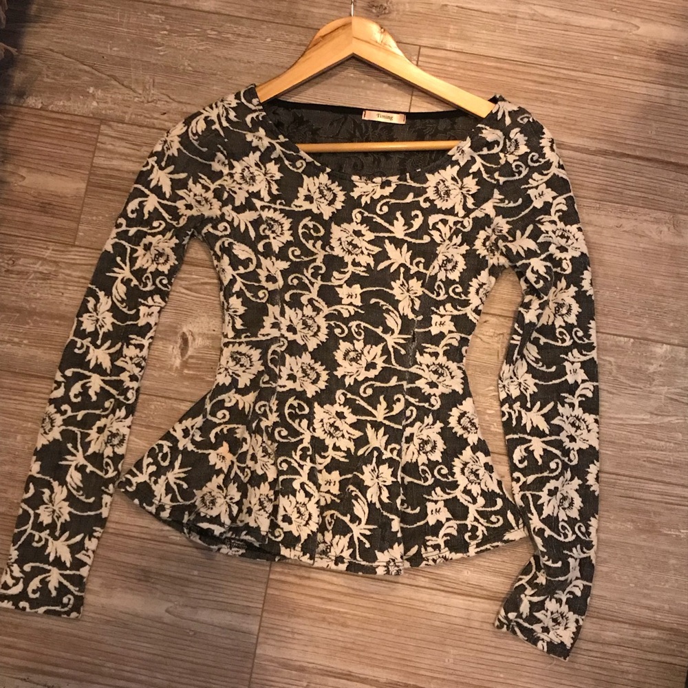 Floral top